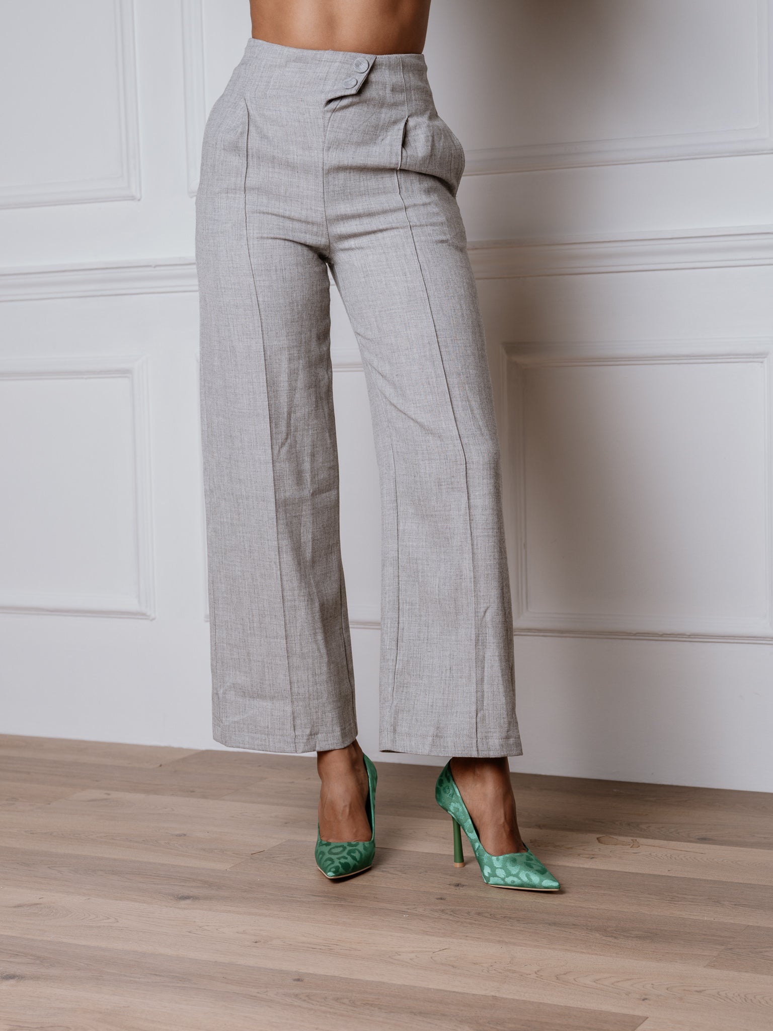 Pantaloni a gamba larga