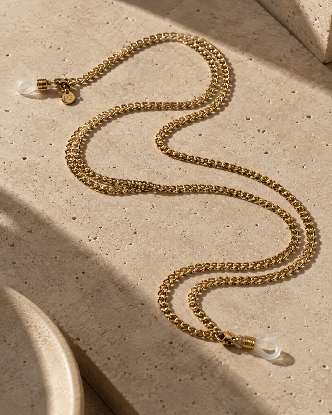 SIGNATURE GOLD  The Essential Chain